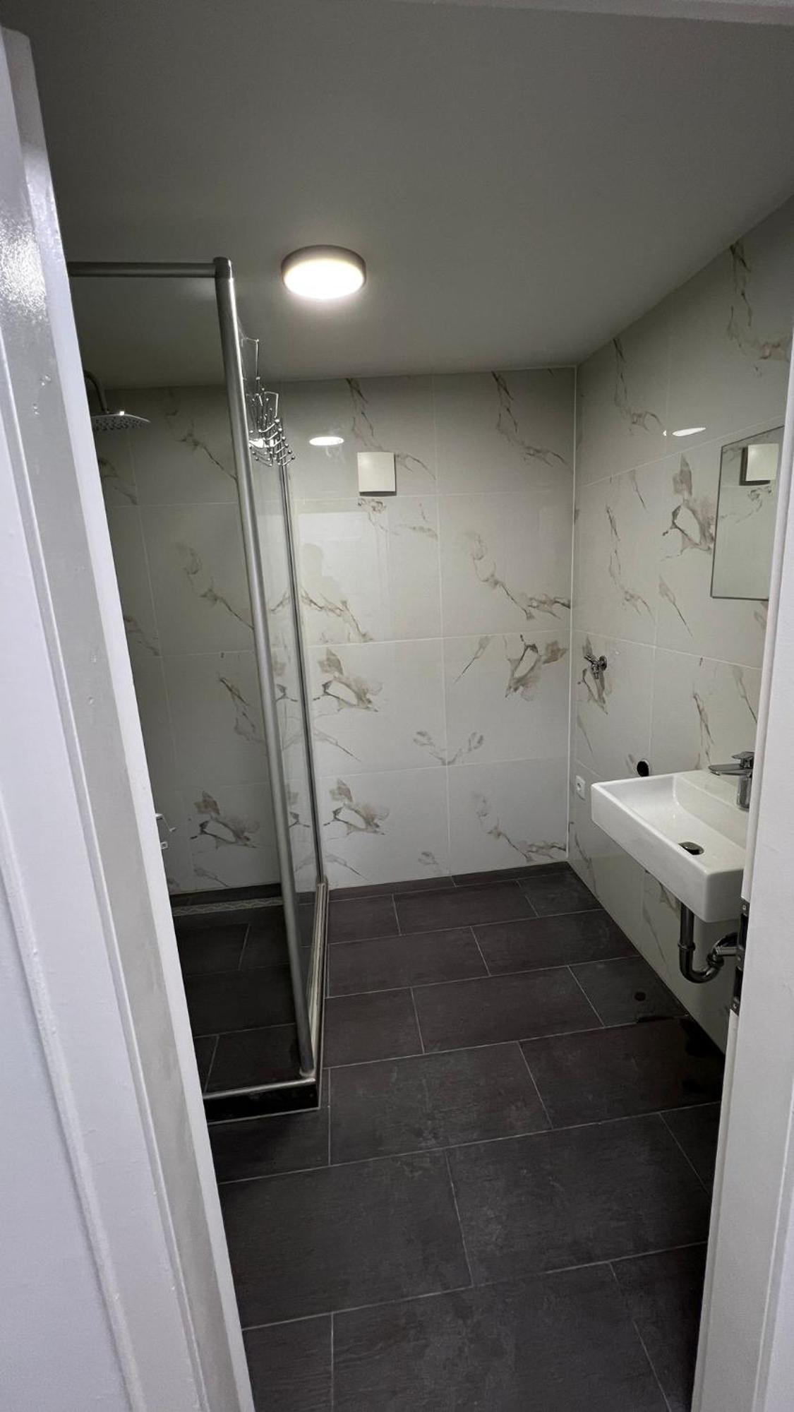 Zentrale Appartmenzimmer In * Eschwege